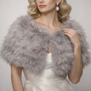 Ava Kris Bridgett Turkey Feather Capelet Silver Grey Stole Topper NWT Small Glam